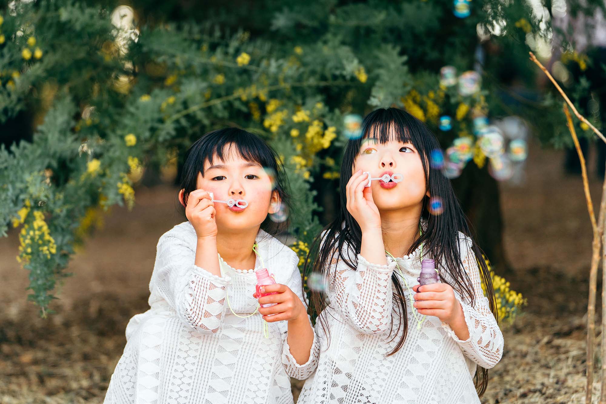 女の子友達同士写真